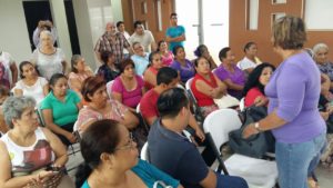 Tras el supuesto nombramiento de un nuevo Secretario General del Mercado 5 de Febrero; más de 40 locatarios acompañaron a la actual dirigente Matilde Villareal García a dialogar con el presidente municipal, Ing. Héctor Damián Cheng Barragán, quien afirmó que el solo reconoce a Villareal García como la única Secretaria General.