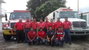Ayer se celebró el Día del Bombero, por ello elementos del H. Cuerpo de Bomberos de Minatitlán que dirige el licenciado Iván Montejo Hernández desde temprana hora compartieron el pan y la sal en las instalaciones de dicha corporación que alberga también la Unidad Municipal de Proteccion Civil.