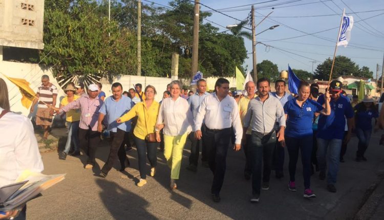 YUNES MARQUEZ EN MINA 4